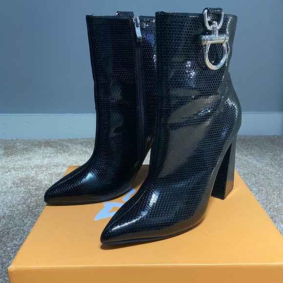 Black Public Desire Boot Heels - Picture 3 of 4